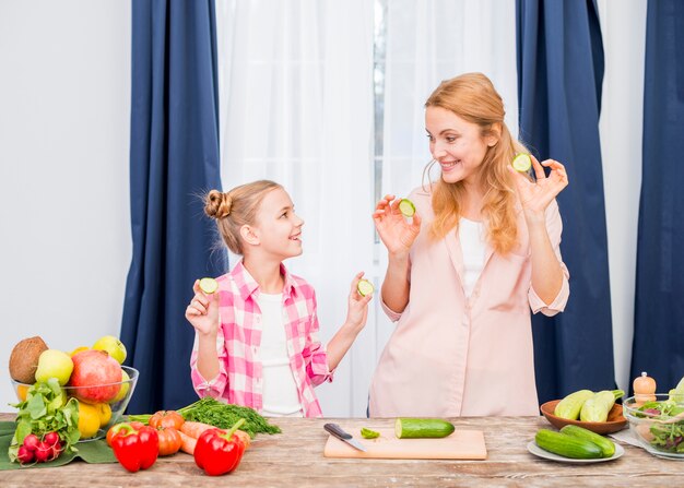 Jak dieta mamy może wspierać rozwój zdrowych nawyków żywieniowych u dzieci?